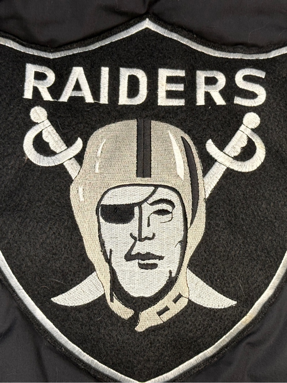 Vintage Raiders NFL Hooded Jacket XL CIA Sports Product Black Late 80s Early 90s